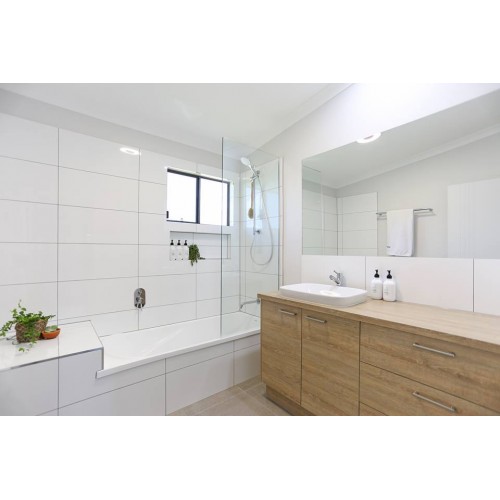 Gloss White Ceramic Tile 